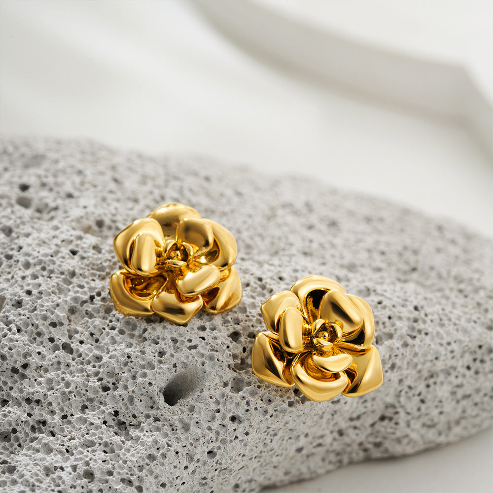 18K Gold Camellia Stud Earrings Retro